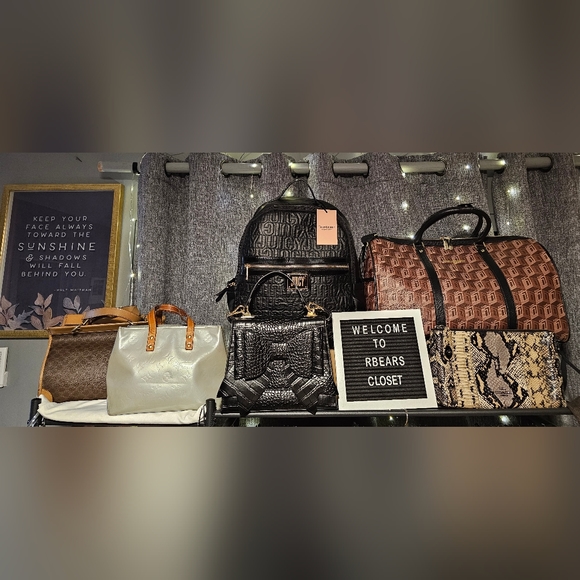 🐻RBEARS is Live🎀 🎉 - Picture 12 of 15